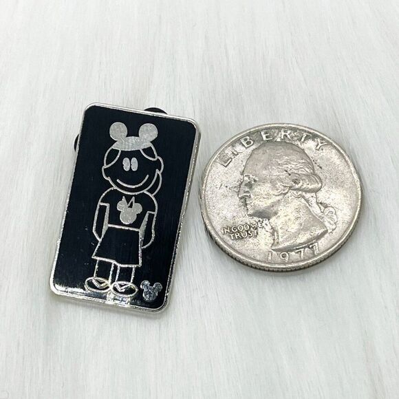 🔮 5/$25 Disney Stick People Daughter With Mouse Ears Pin - Picture 2 of 2
